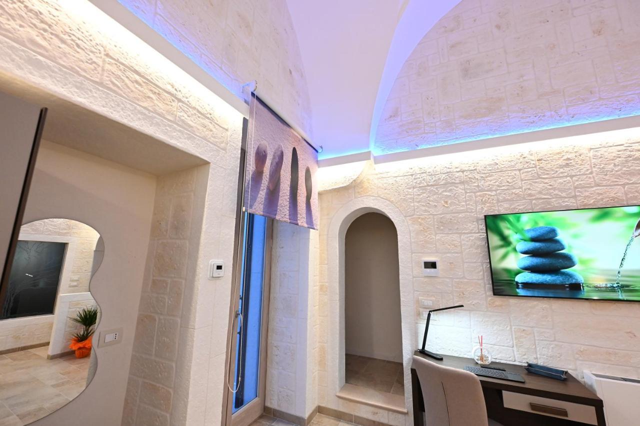 Suite Laurel Spa Con Idromassaggio Fasano Eksteriør bilde