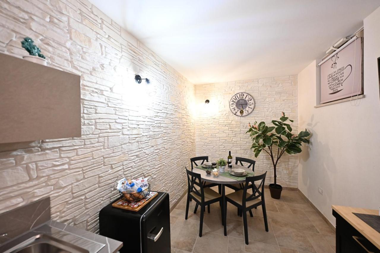 Suite Laurel Spa Con Idromassaggio Fasano Eksteriør bilde