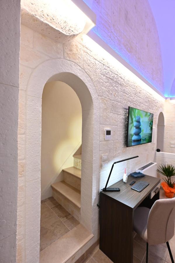 Suite Laurel Spa Con Idromassaggio Fasano Eksteriør bilde