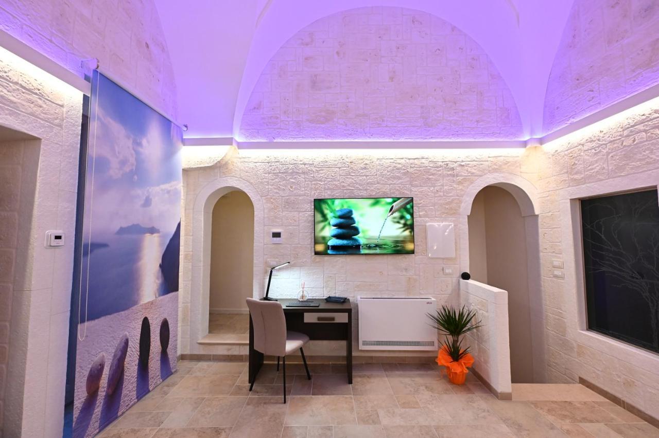 Suite Laurel Spa Con Idromassaggio Fasano Eksteriør bilde