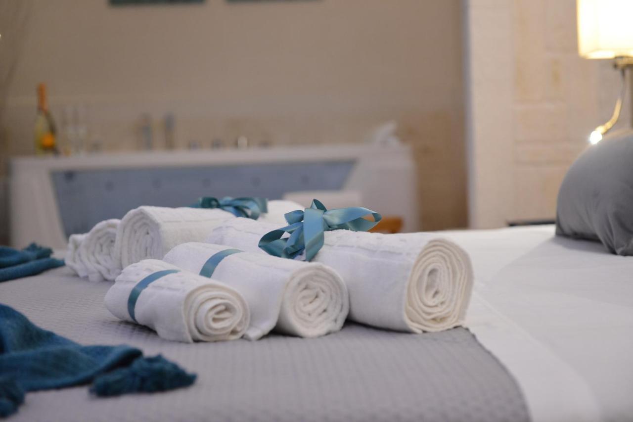 Suite Laurel Spa Con Idromassaggio Fasano Eksteriør bilde