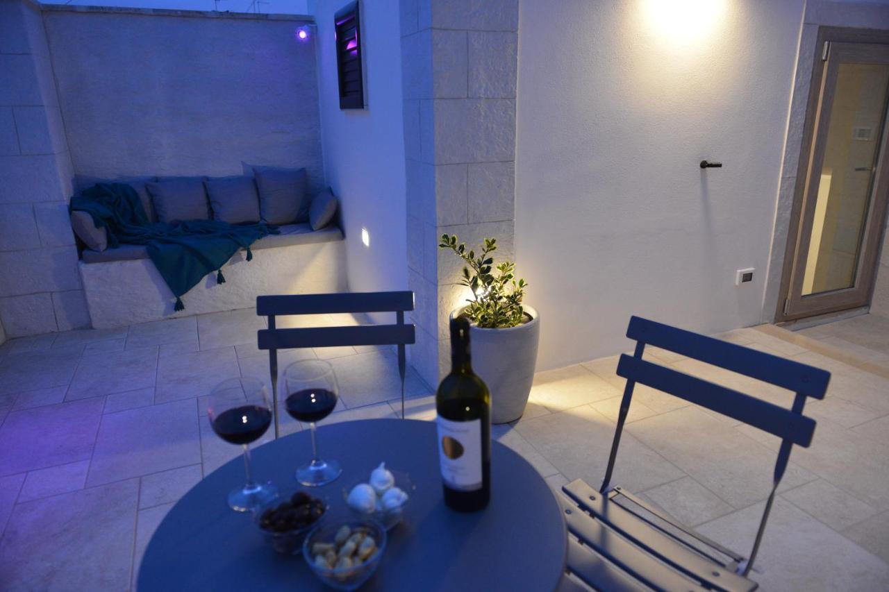Suite Laurel Spa Con Idromassaggio Fasano Eksteriør bilde