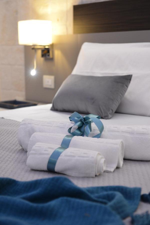 Suite Laurel Spa Con Idromassaggio Fasano Eksteriør bilde